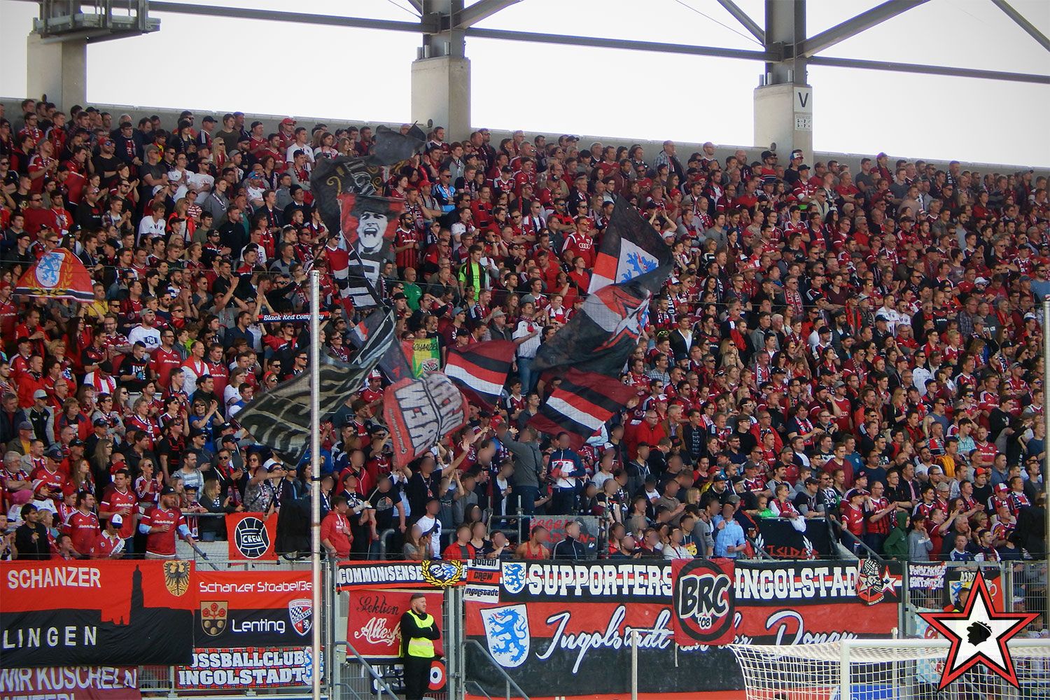 FC Ingolstadt – Bayer Leverkusen 06.05.2017 fci b04 supporters ingolstadt südtribüne ultras fans fußball