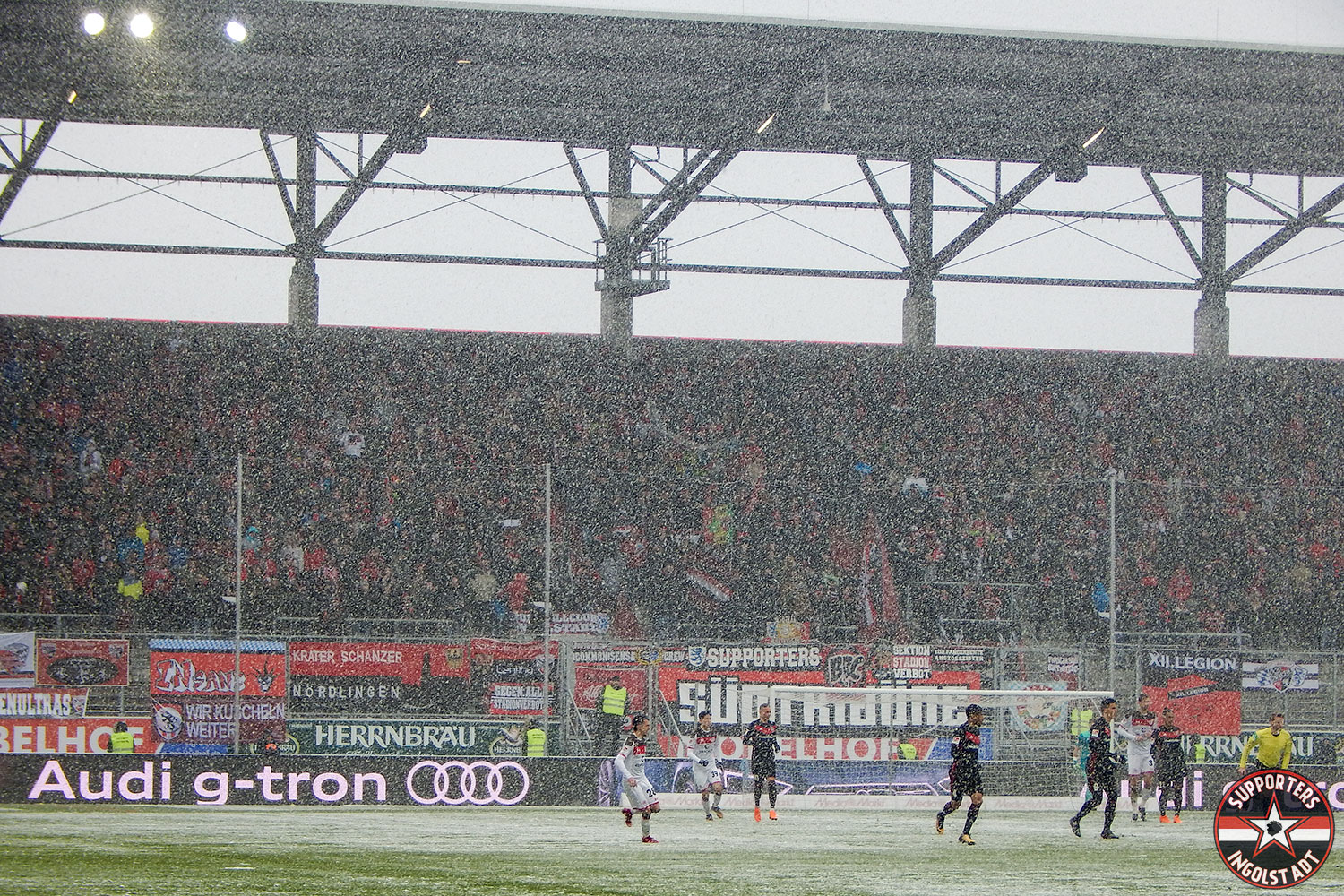 FC Ingolstadt – FC St. Pauli 17.02.2018 fci fcsp supporters ingolstadt südtribüne ultras fans fußball