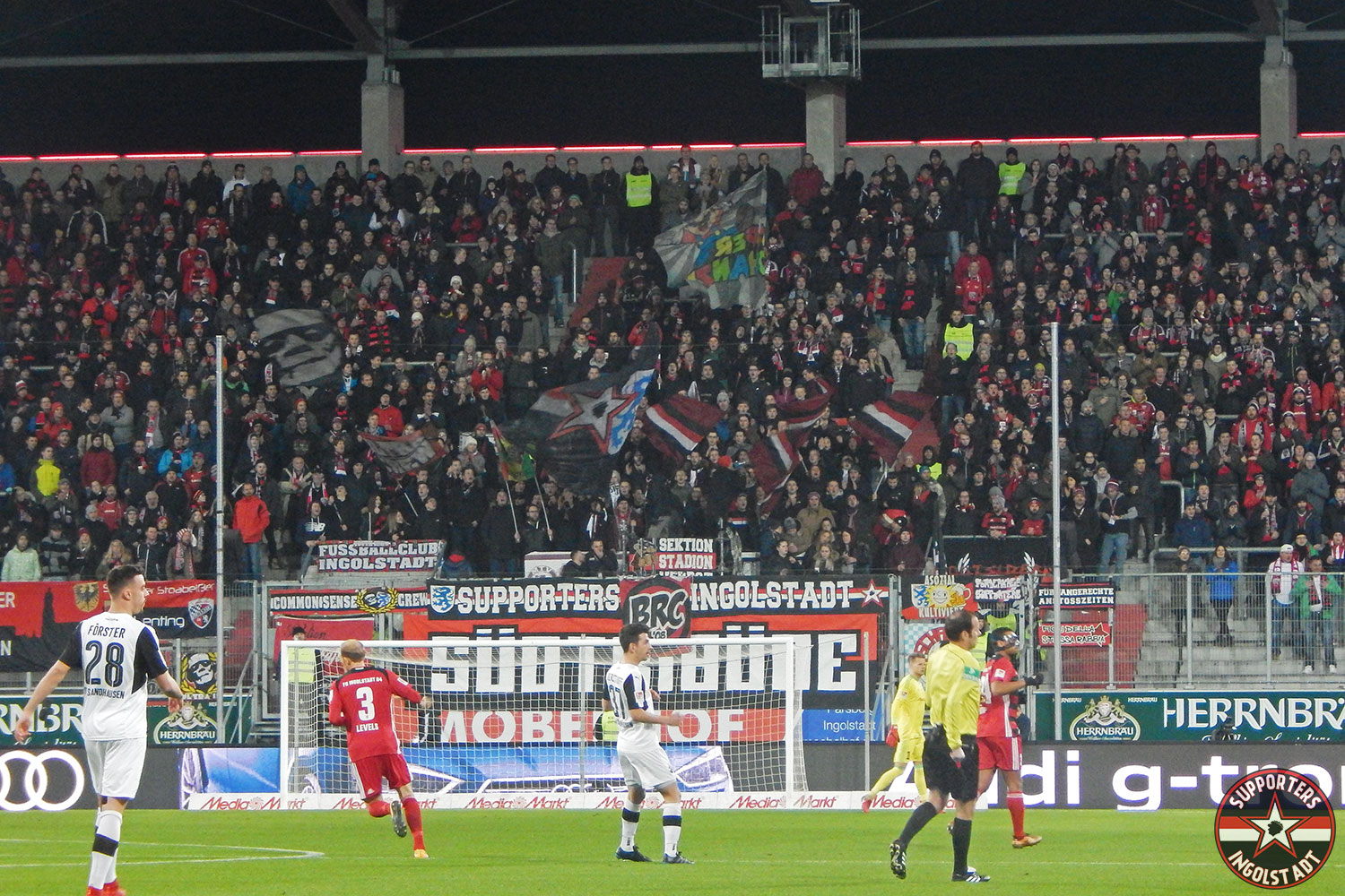 FC Ingolstadt - SV Sandhausen 23.01.2018 fci svs supporters ingolstadt südtribüne ultras fans fußball