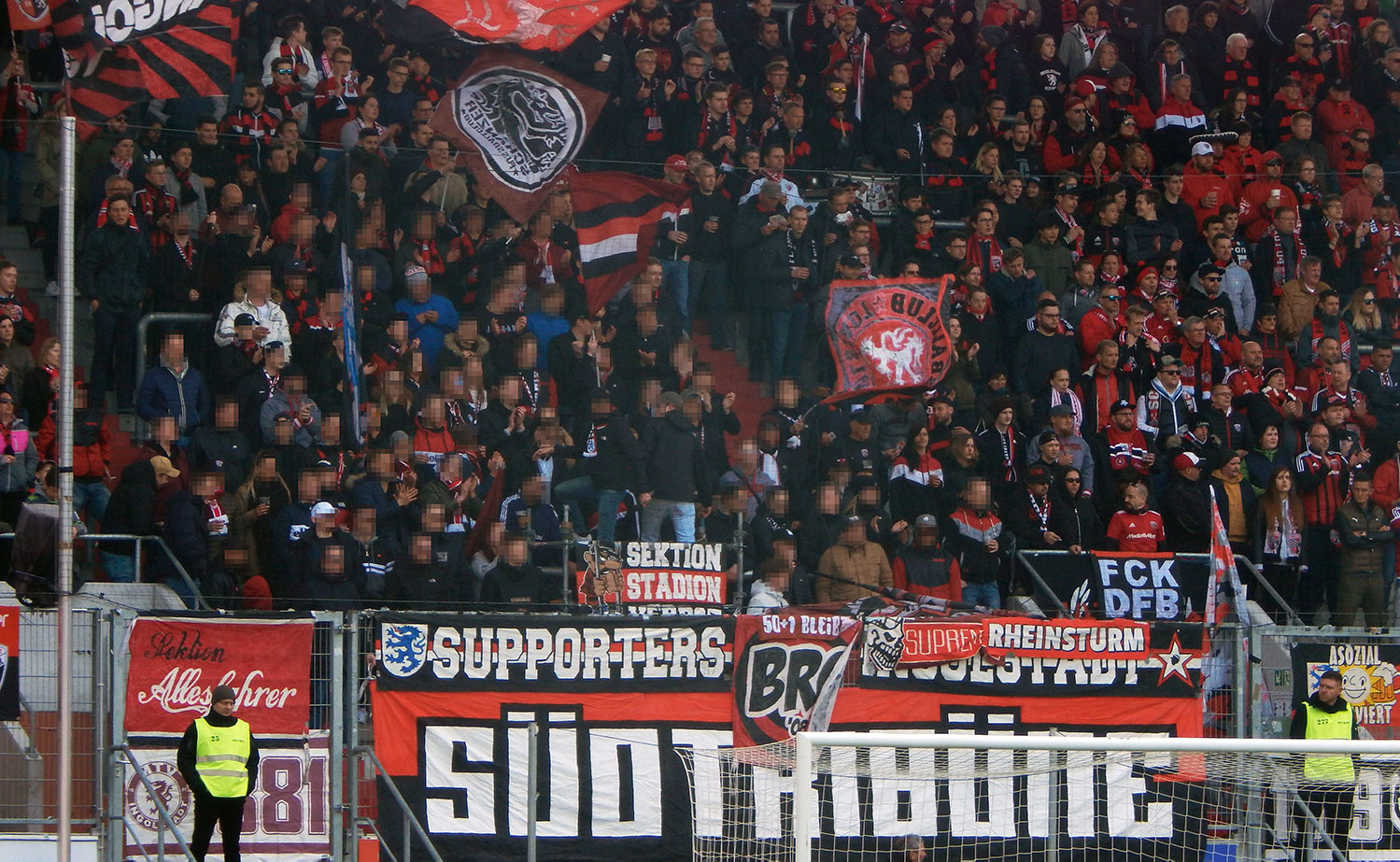 FC Ingolstadt - Holstein Kiel (14.04.2019) - Supporters ...